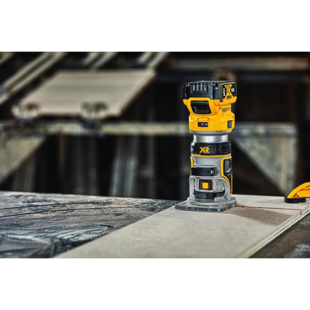 DEWALT 1/4-in Variable Speed Brushless Fixed Cordless Router (Bare Tool) 6 DEWALT 1/4-in Variable Speed Brushless Fixed Cordless Router (Bare Tool) - Image 4