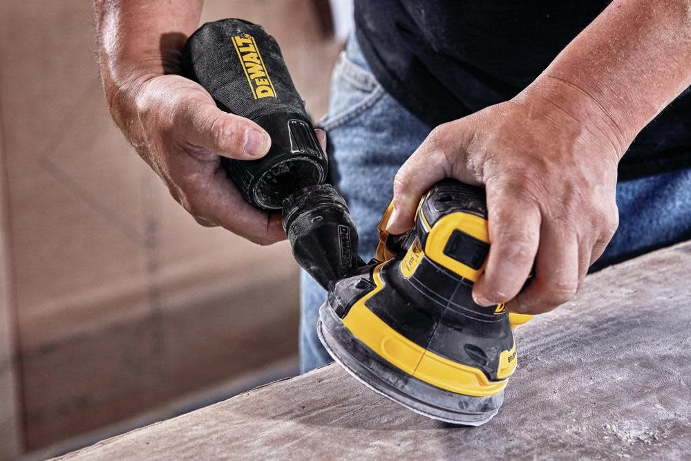 DEWALT 20V MAX XR 5 In Cordless Random Orbital Sander Kit (2.0Ah Battery) 7 DEWALT 20V MAX XR 5 In Cordless Random Orbital Sander Kit (2.0Ah Battery) - Image 5