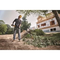 DEWALT 20V MAX* Lithium-Ion Cordless Pole Saw And Pole Hedge Trimmer Combo Kit -Dewalt 578BAA71 016D 42C6 BE8B 14653C2510F3 7