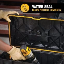 DEWALT Tough System DS300H Medium Tool Box -Dewalt 87619fd2327dc318b41899bba8ab8c5a4e52ebe5