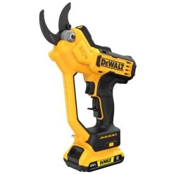DEWALT 20V MAX* 1 1/2" Cordless Pruner Kit