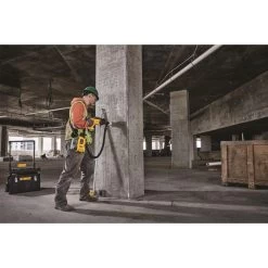 DEWALT 20V MAX* Brushless Universal Dust Extractor Kit 13 DEWALT 20V MAX* Brushless Universal Dust Extractor Kit -Dewalt f0743277 2e86 4837 8d09 4f1650ac8917 7