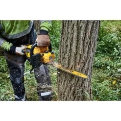 DeWalt DCCS672X1 60V MAX 18" Chainsaw -Dewalt image 7ee743eb a403 402c 9830 4546e94f8de2