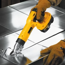 DeWalt DC490KA 18V Cordless Shears -Dewalt image 8c73cd7f d671 49d1 b3a9 073dc4477cc4